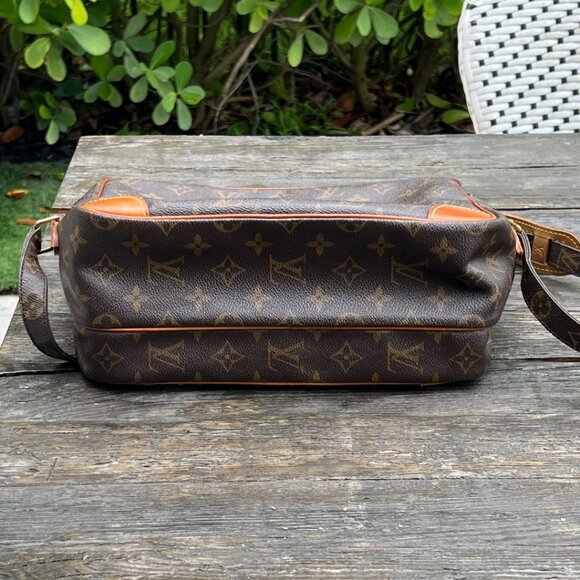 Vintage Louis Vuitton LV Monogram NILE Crossbody Messenger Bag Shoulder Purse - Picture 7 of 16